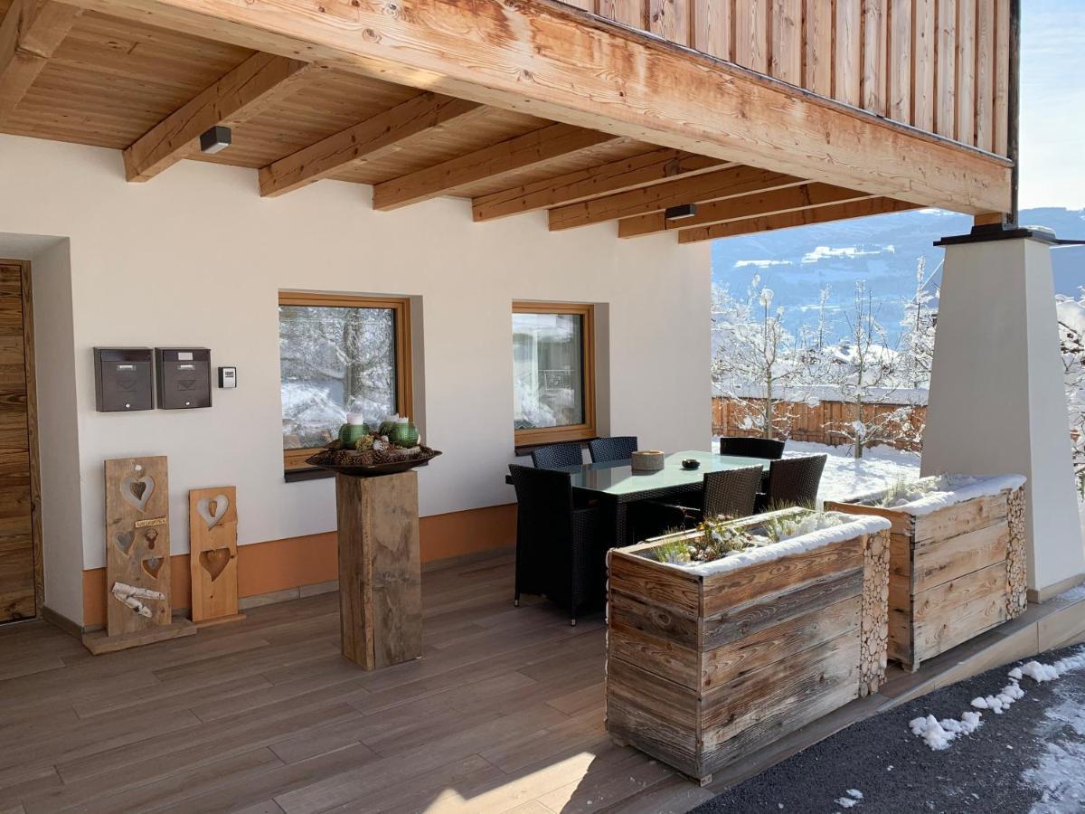 Schusterbrand Appartements 아브잠 외부 사진