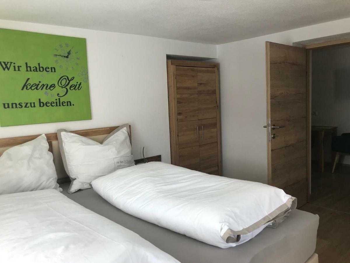 Schusterbrand Appartements 아브잠 외부 사진
