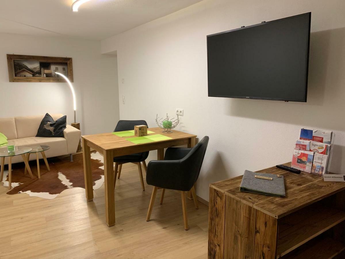 Schusterbrand Appartements 아브잠 외부 사진
